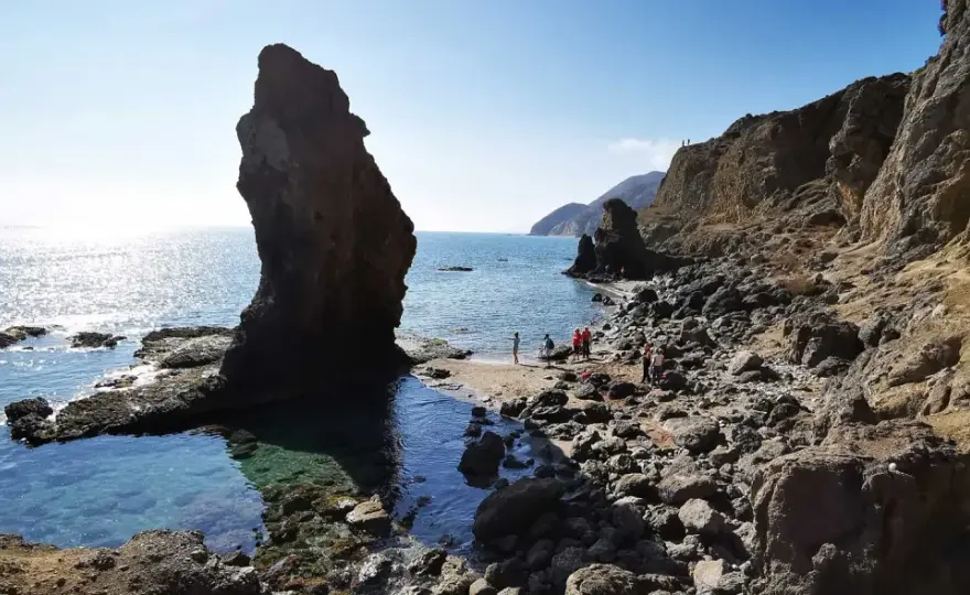 Cala del Sombrerico - ¿Para quién es esta playa virgen de Mojácar?