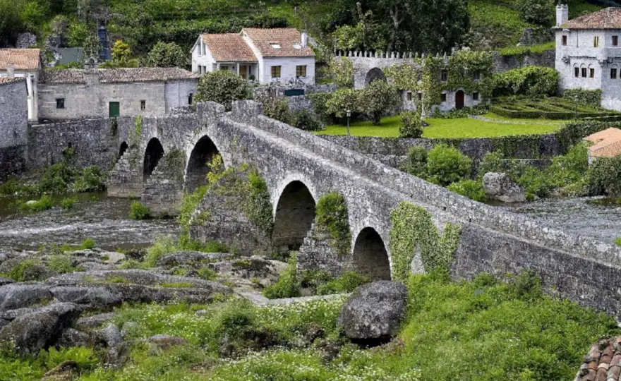 Ponte Maceira - Cómo llegar sin rodeos desde Santiago