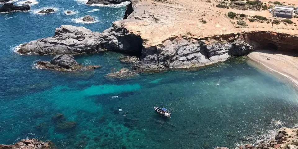 Cala Medina - Guía completa para snorkel y paisaje en Cabo de Palos